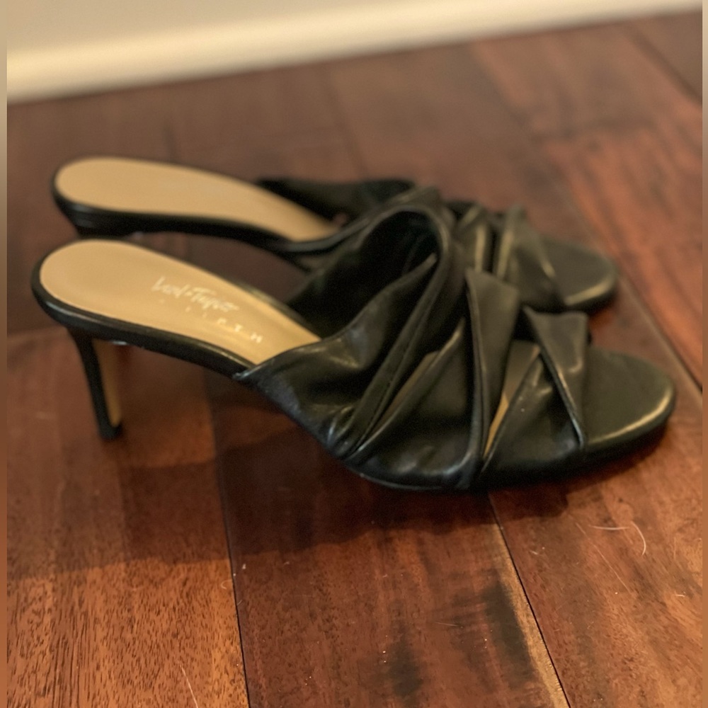 Lord & Taylor 424 Fifth Leather Mules - Sz 6M